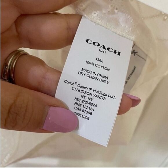 NWT COACH eyelet blouse snap button size 0 Retailed for $450 - Picture 5 of 8